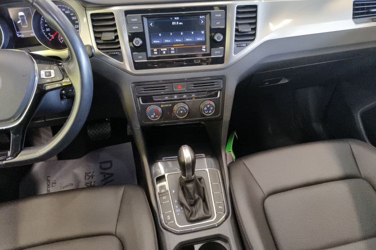 大众 高尔夫·嘉旅 2020款 280TSI 自动好奇型中控内饰16