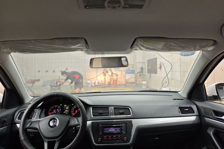 大众 朗逸 2015款 1.6L 手动风尚版局部细节22