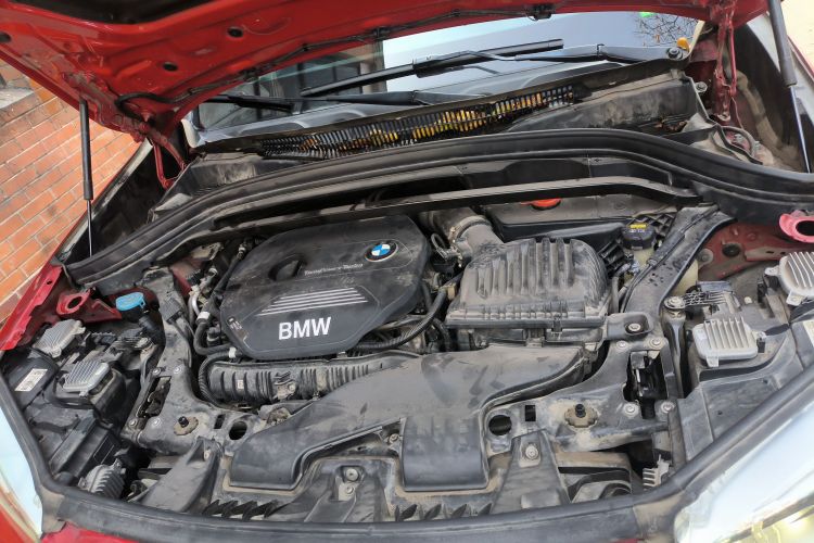 宝马X1 2019款 sDrive20Li 领先型机舱底盘24