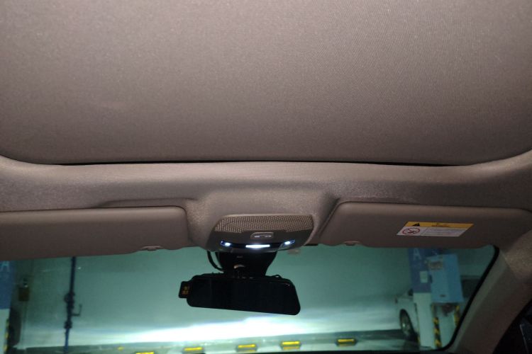 标致508 2022款 508L 400THP PureTech 驾控版局部细节22