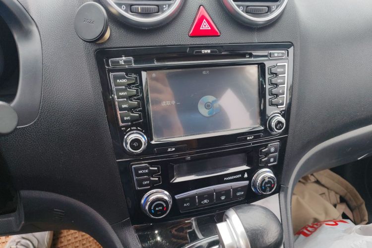 哈弗H6 2017款 经典版 1.5T 自动两驱精英型中控内饰16