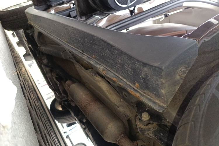 陆风X5 2016款 Plus 1.5T CVT创领版局部细节9002