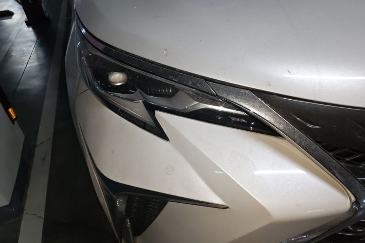 丰田 赛那SIENNA 2021款 2.5L混动 舒适版车身外观8