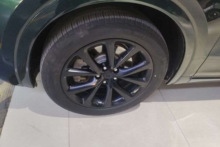 理想汽车 理想ONE 2021款 增程6座版车身外观6007