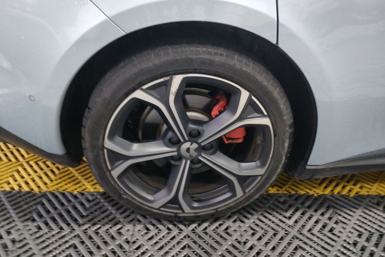 蔚来ET5 2022款 75kWh车身外观6008