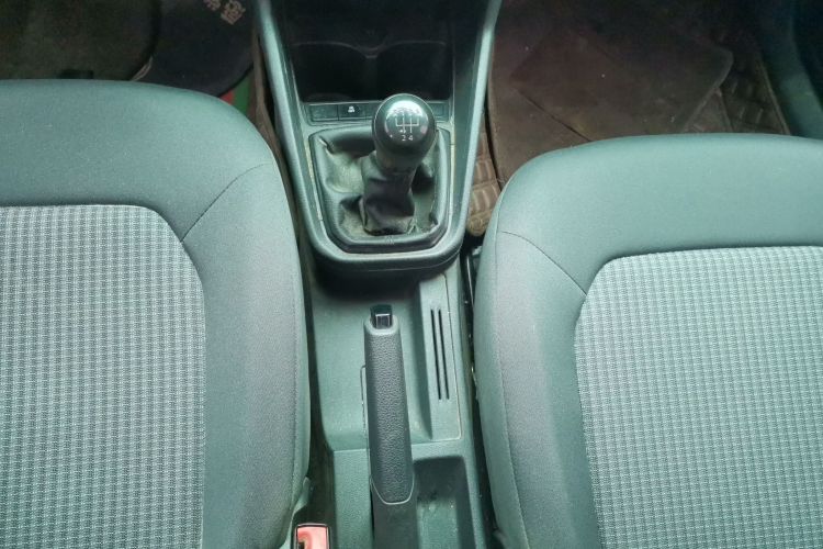 大众 桑塔纳 2021款 1.5L 手动风尚版中控内饰18