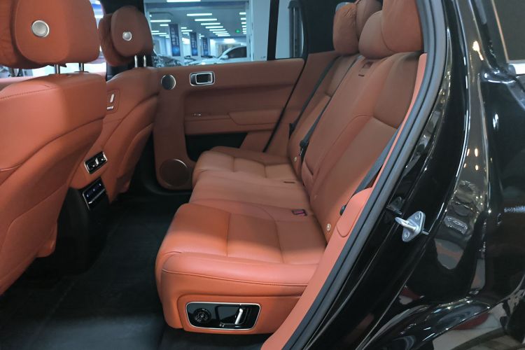 理想汽车 理想L7 2023款 Air中控内饰21