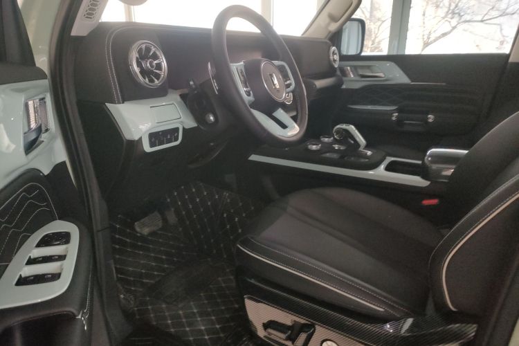 坦克300 2023款 2.0T 铁骑02中控内饰7003