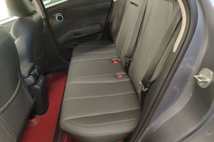 比亚迪 元PLUS 2025款 智驾版 510KM 超越型中控内饰7004