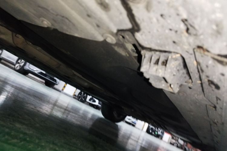 宝马X1 2020款 sDrive20Li 尊享型局部细节9004