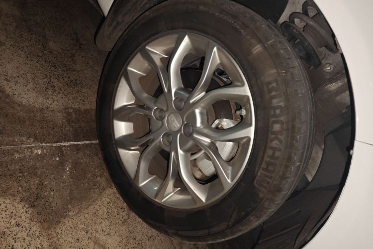 吉利汽车 远景 2018款 1.5L 自动尊贵型车身外观10