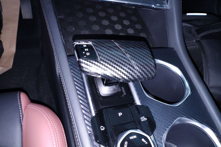 长安 逸动 2023款 畅享版 PLUS 蓝鲸NE 1.4T GDI DCT尊贵版中控内饰18