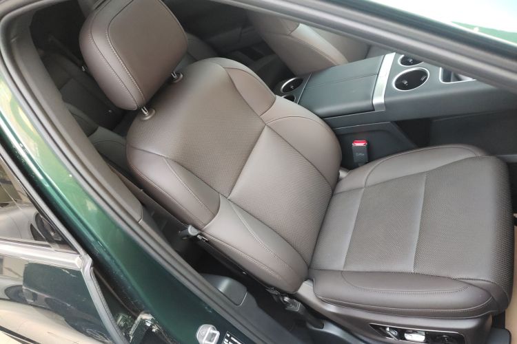 理想汽车 理想L8 2023款 Max局部细节41