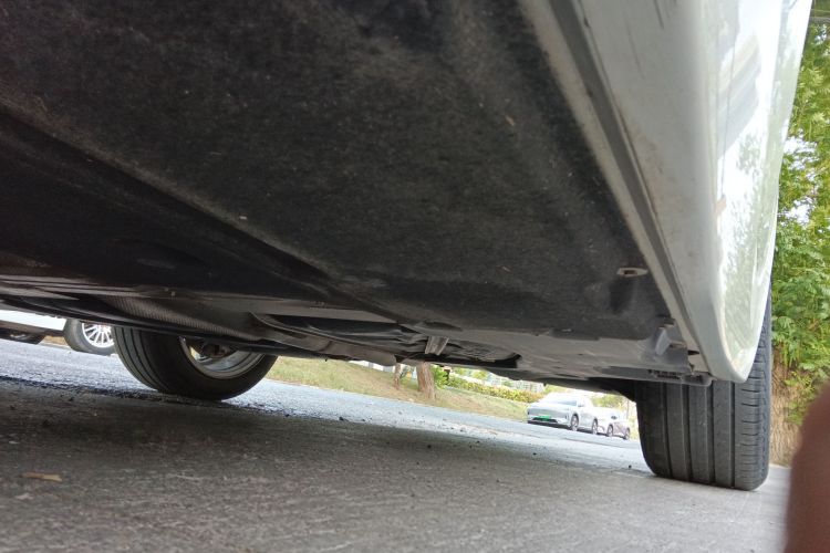 宝马5系 2020款 530Li 领先型 豪华套装局部细节9003