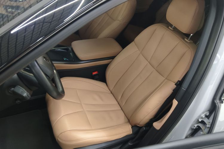 蔚来ES8 2022款 100kWh 六座版局部细节19