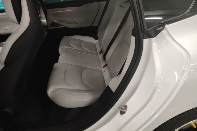 小米汽车 小米SU7 2024款 四驱Max创始版中控内饰7004