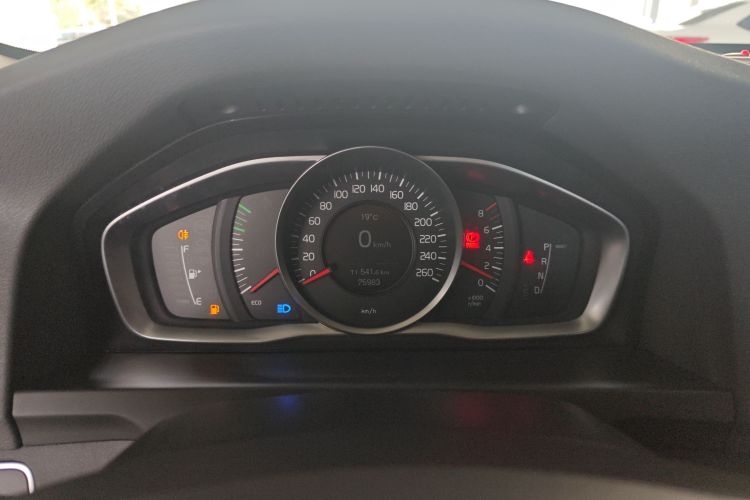 沃尔沃S60 2018款 S60L T3 智进进取版局部细节14