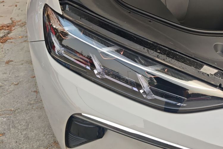 腾势N7 2024款 702 智驾Pro版车身外观8