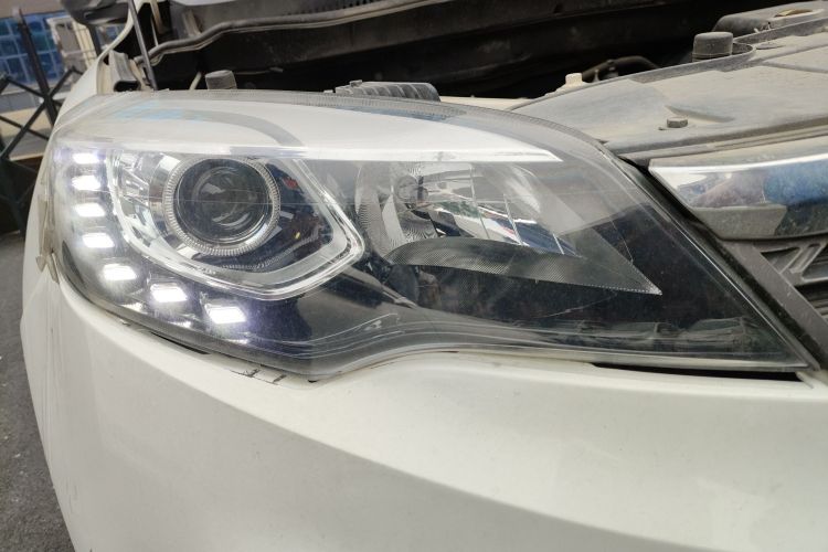 猎豹汽车 猎豹CS10 2017款 2.0T 手动风尚型车身外观8