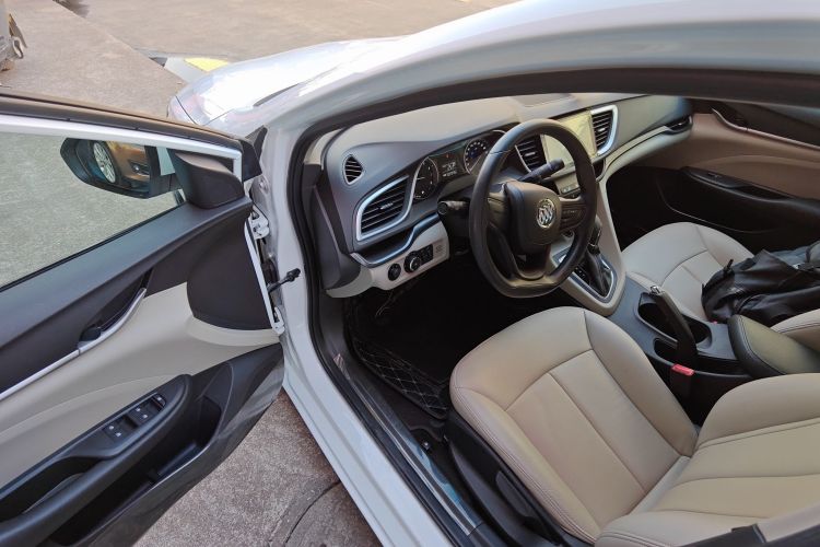 别克 英朗 2019款 15T 双离合进取型 国VI中控内饰20