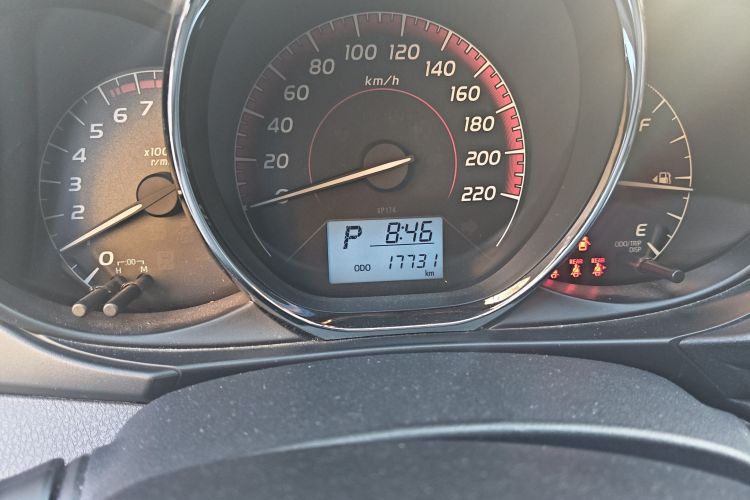 丰田 威驰FS 2021款 1.5L CVT锋驰版中控内饰15