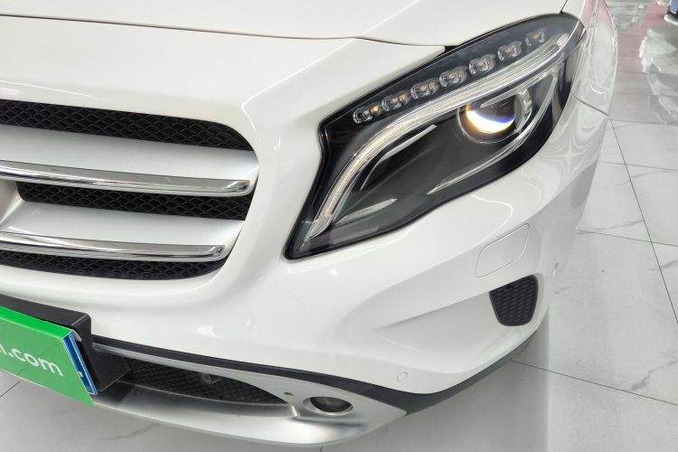 奔驰GLA 2016款 GLA 220 4MATIC 豪华型局部细节36