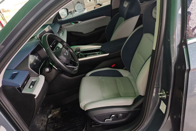 吉利汽车 星瑞 2023款 2.0TD 尊贵型中控内饰19