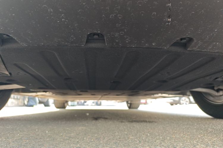 乐道L60 2025款 60kWh 后驱版局部细节9008