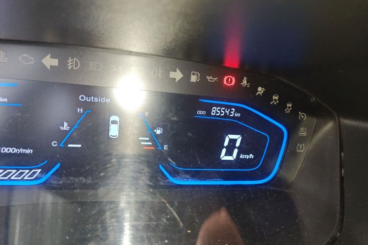 长安欧尚A800 2017款 1.6L 手动标准型中控内饰15