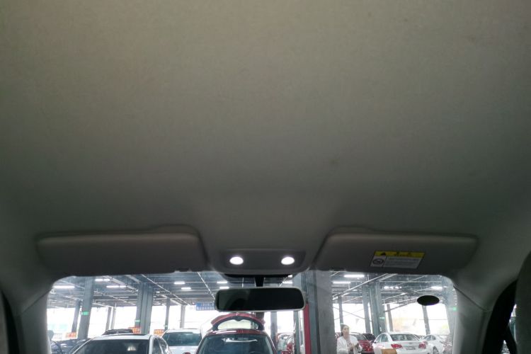 零跑汽车 零跑T03 2021款 400轻享版 三元锂局部细节22