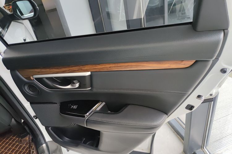 本田CR-V 2019款 240TURBO CVT两驱风尚版 国V中控内饰45