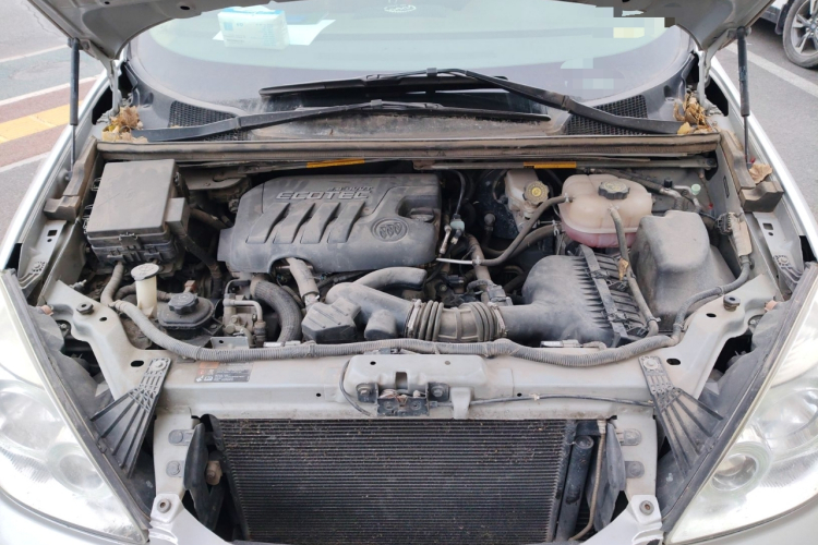 别克GL8 2014款 2.4L 经典版局部细节24