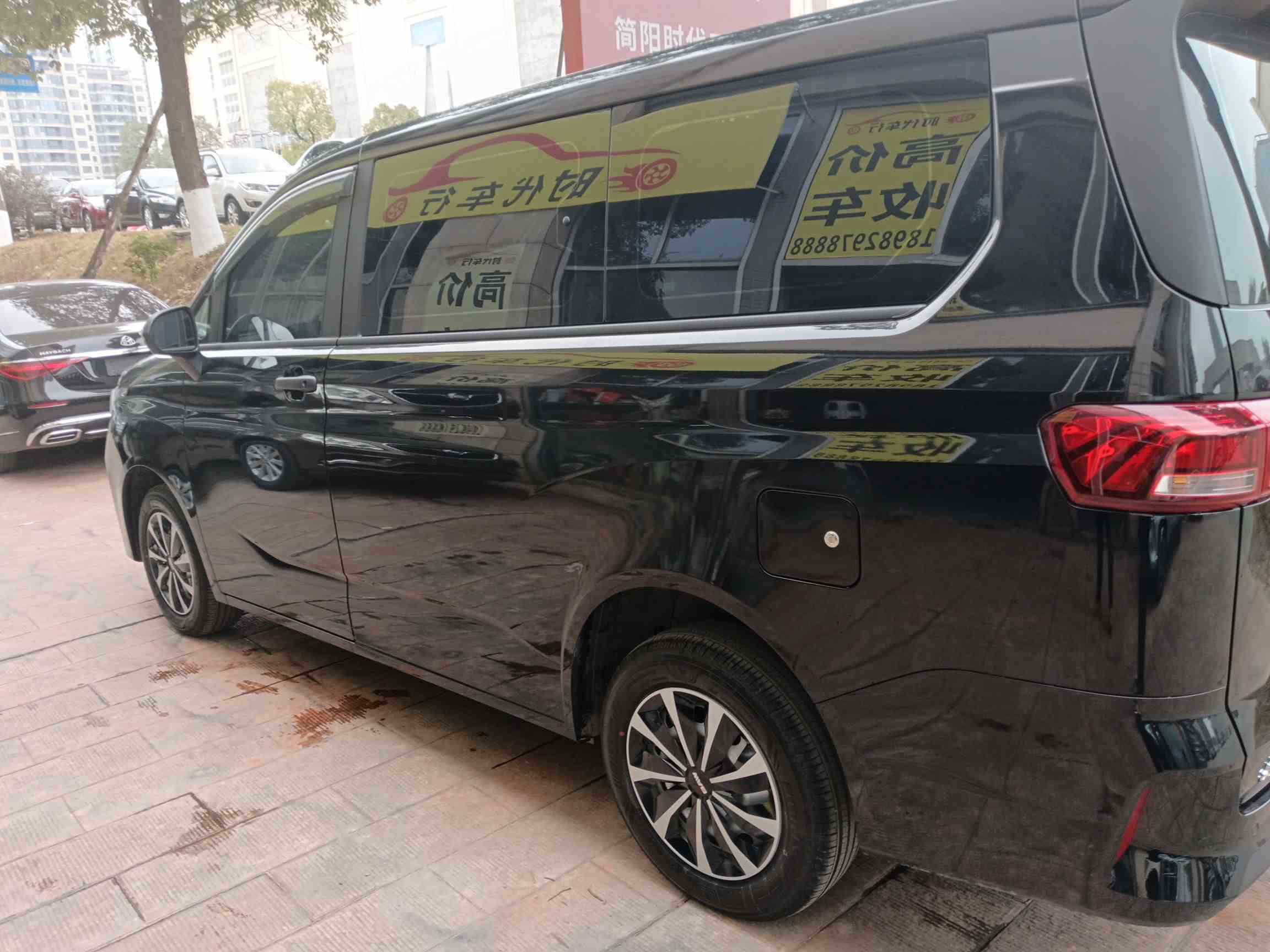 BAW北汽制造 锐胜王牌M7 2026款 1.6L 手动标轴舒适型 7座(3)
