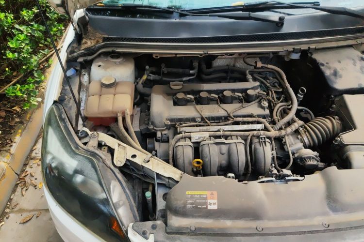 福特 福克斯 2013款 两厢经典 1.8L 自动基本型局部细节9006