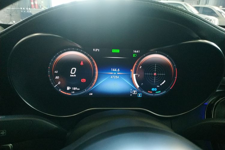 奔驰C级 2020款 C 260 L 运动版局部细节14