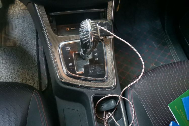 宝骏560 2016款 1.8L iAMT豪华型中控内饰18