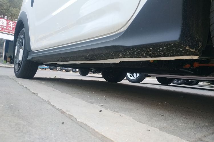 吉利银河 2025款 210km 熊猫卡丁局部细节9002