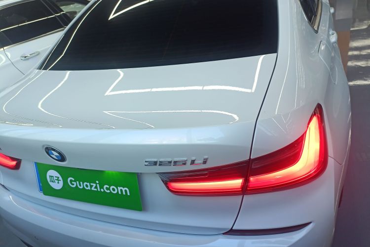 宝马3系 2020款 改款 325Li M运动套装车身外观6