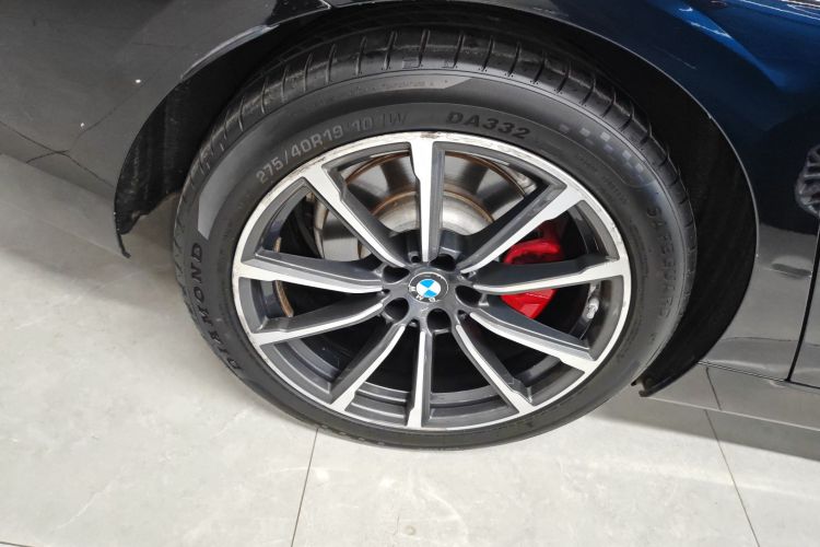 宝马6系GT 2021款 630i 豪华设计套装车身外观6008