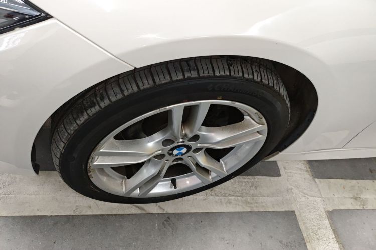 宝马3系 2019款 320Li M运动套装车身外观6007