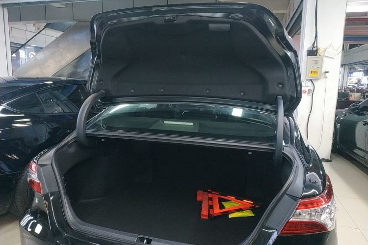 丰田 凯美瑞 2019款 2.0G 豪华版 国VI局部细节23