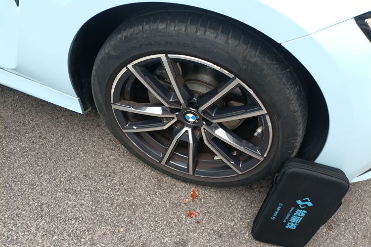 宝马3系 2021款 改款二 325Li M运动套装车身外观10