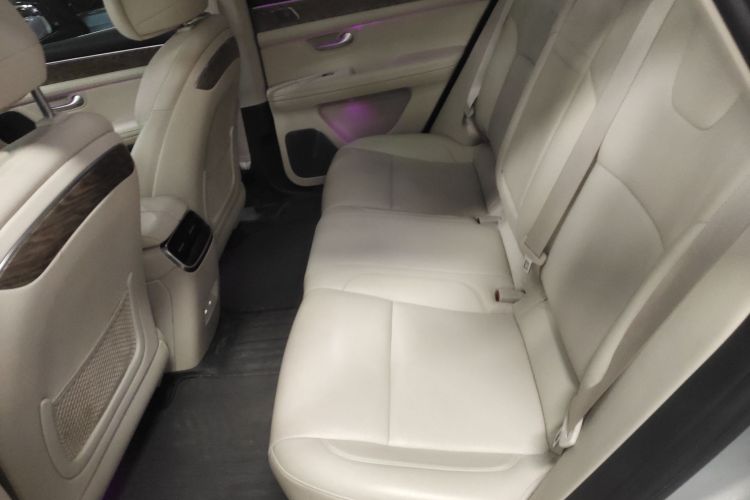 鸿蒙智行 问界M5 2022款 增程四驱性能版中控内饰21