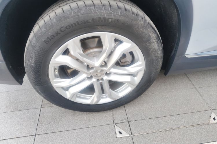 蔚来ES8 2020款 415KM 六座版车身外观6008