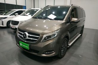 奔驰V级 2017款 V 260 尊贵版