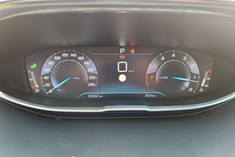 标致4008 2017款 350THP 豪华版中控内饰14