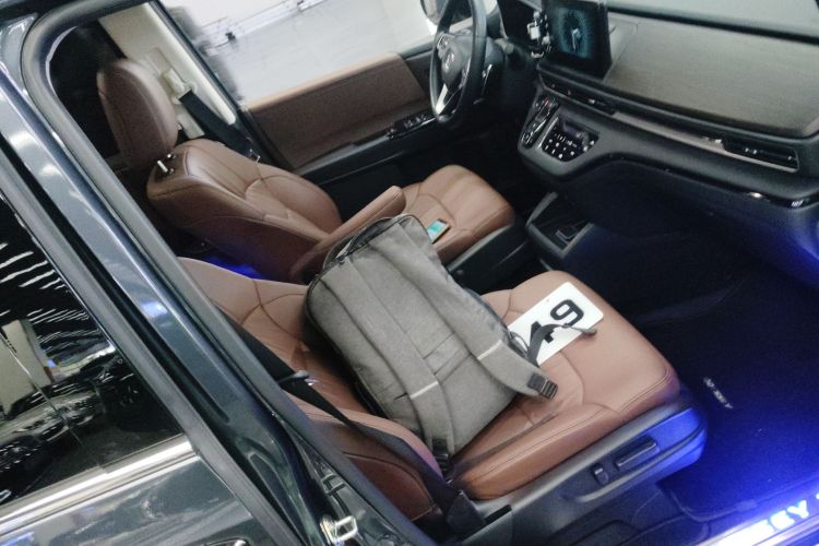 本田 奥德赛 2022款 2.0L e:HEV 锐·耀享版局部细节41