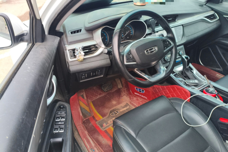 吉利汽车 帝豪 2019款 领军版 1.5L CVT豪华型 国VI中控内饰7003