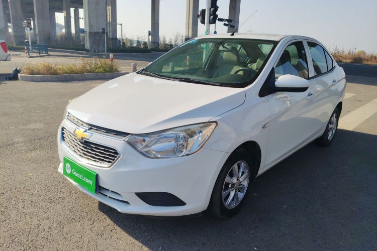 雪佛兰 2018款 赛欧3 1.3L AMT理想版车身外观1