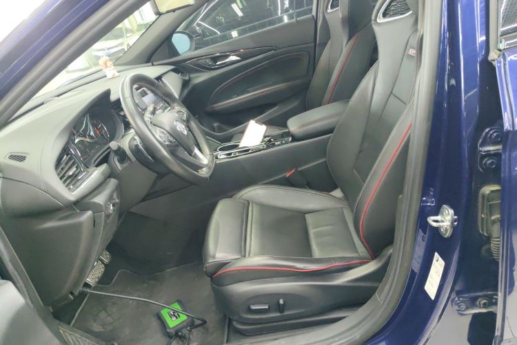 别克 君威 2020款 GS 28T 精英型局部细节19